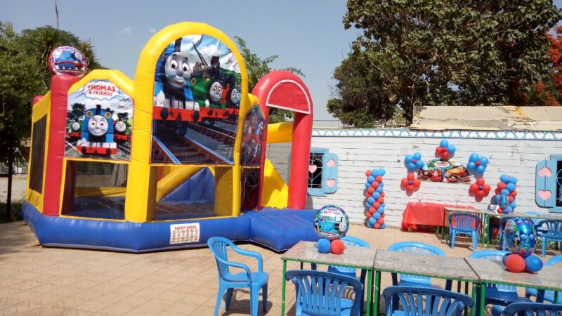 Tomas Train