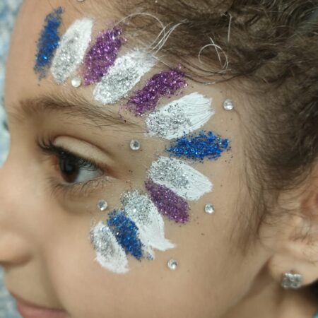 Make up (For 25 Girl)